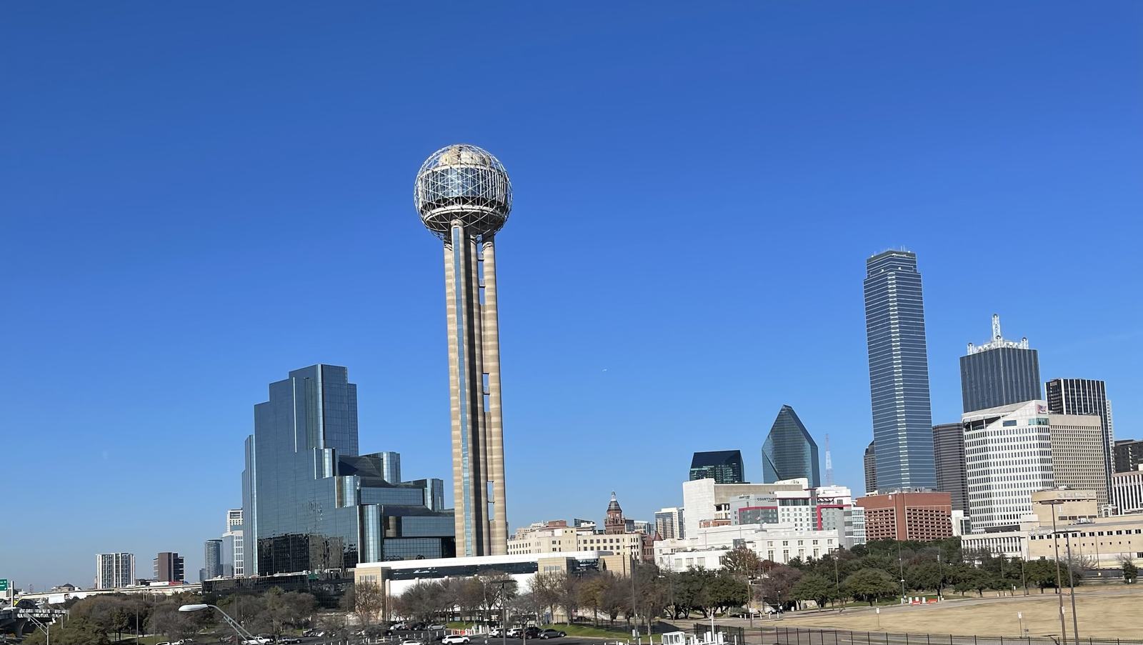 Downtown Dallas skyline with Reunion Tower on a clear day