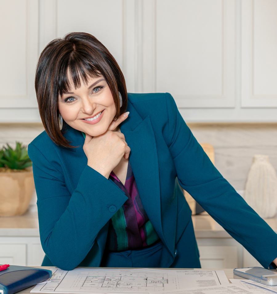 Tina Berg, Dallas-Fort Worth REALTOR, author of the DFW Lifestyle Fit Guide